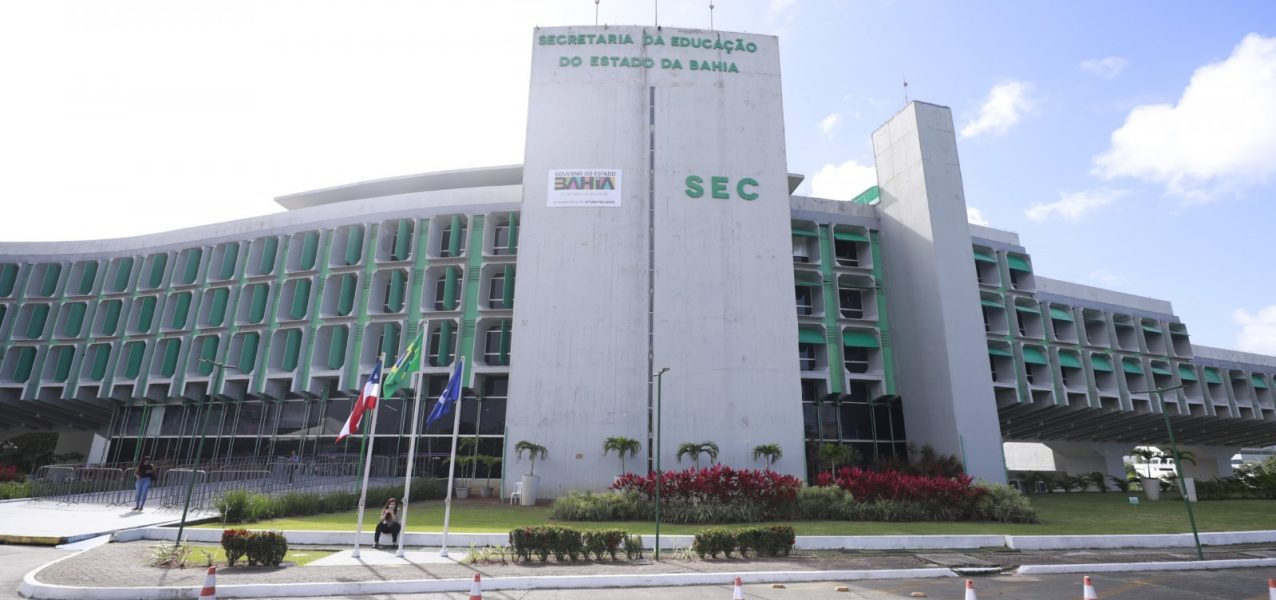 186721professores-da-rede-estadual-da-bahia-podem-receber-licenca-premio-em-dinheiro-saiba-como-solicitar-3