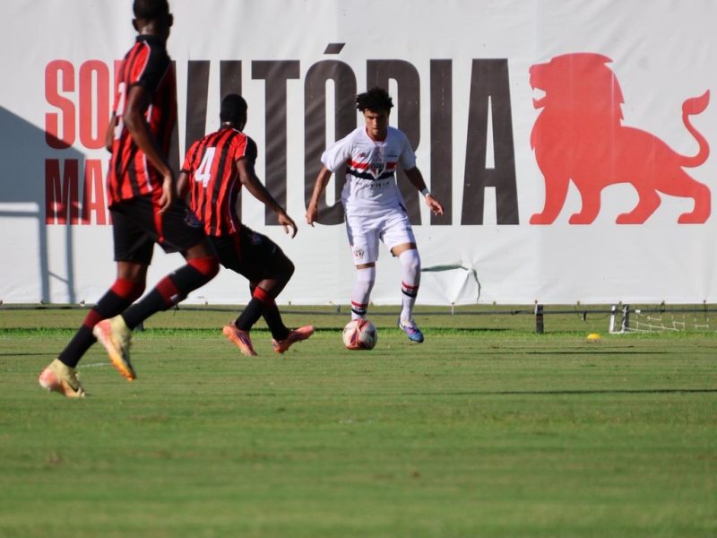Vitoria-x-Sao-Paulo-Brasileiro-sub-17-Gerson-Nichollas-Sao-Paulo-FC Vitoria-x-Sao-Paulo-Brasileiro-sub-17-Gerson-Nichollas-Sao-Paulo-FC