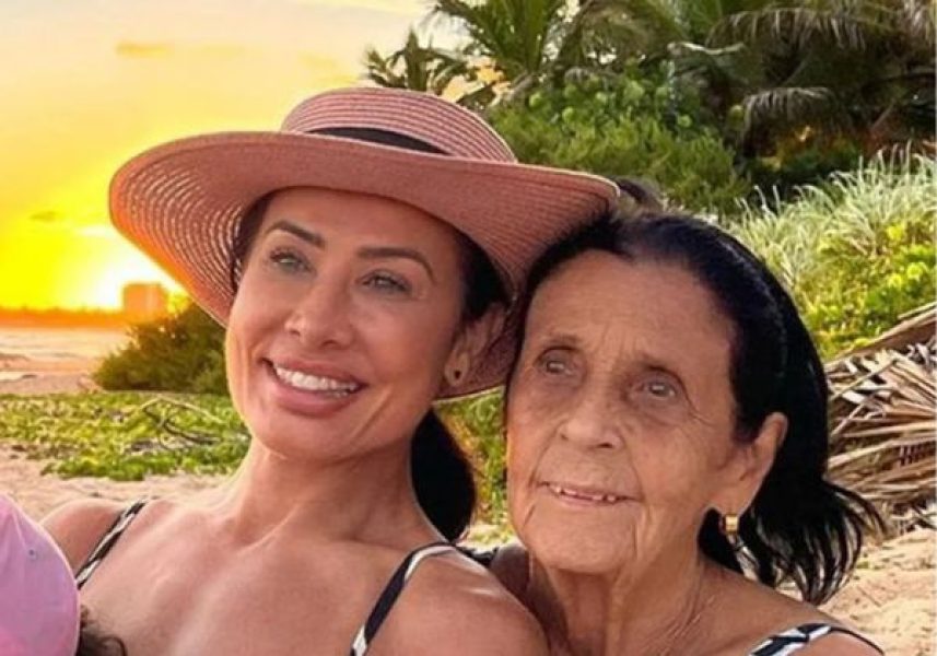 scheila-carvalho scheila-carvalho